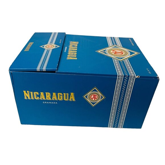 CAO Nicaragua Granada Cigars Box Of 20 Blue - Picture 7 of 7